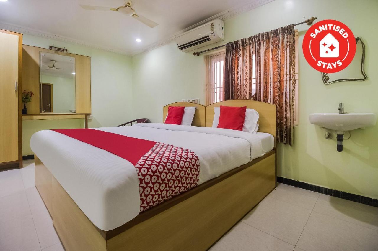 Oyo 70841 Hotel Anjali Residency Velur Екстер'єр фото