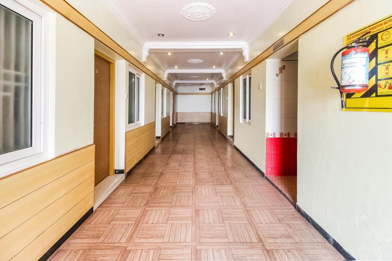 Oyo 70841 Hotel Anjali Residency Velur Екстер'єр фото